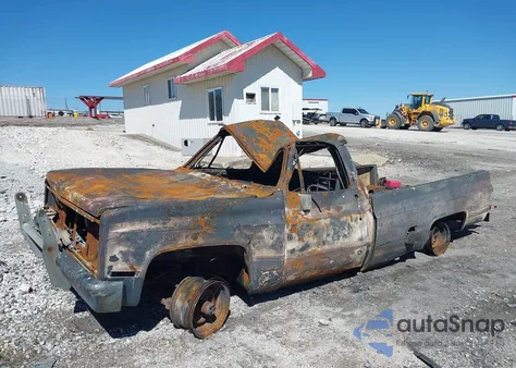 1986 Chevrolet K10 z USA, uszkodzony, nr VIN 1GCEK14H9GS191647